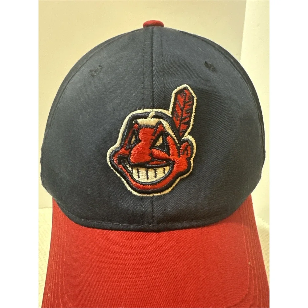 Cleveland‎ Indians Hat Old Logo Team MLB Youth Hat Velcr